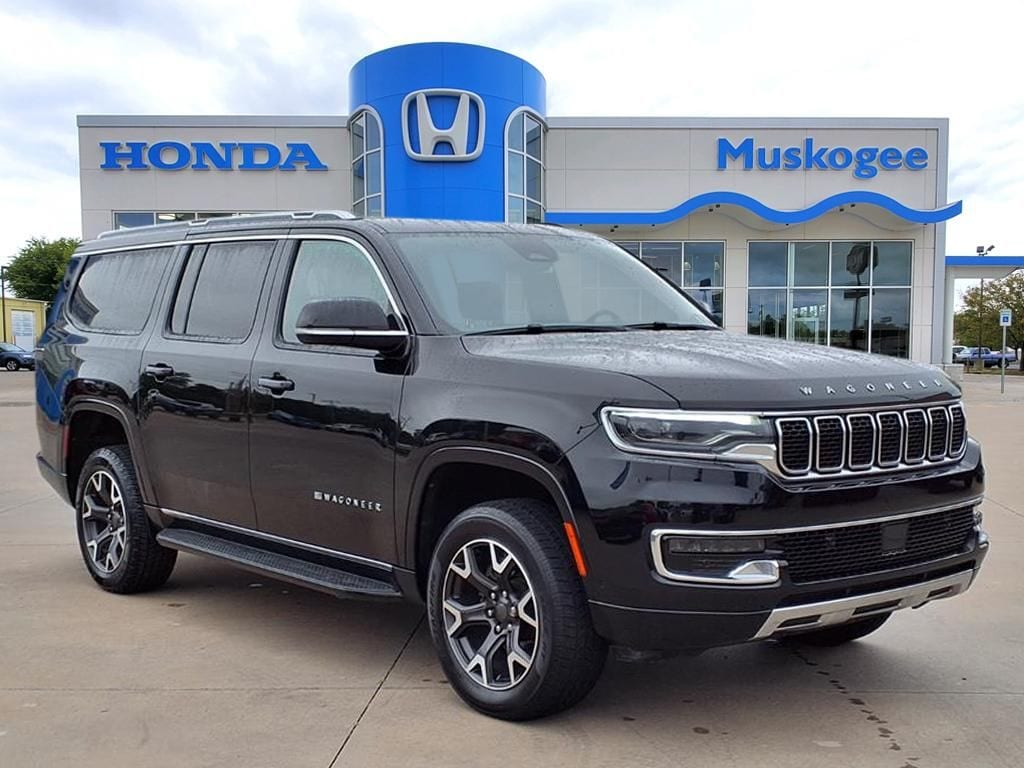 2024 Jeep Wagoneer L SUV 