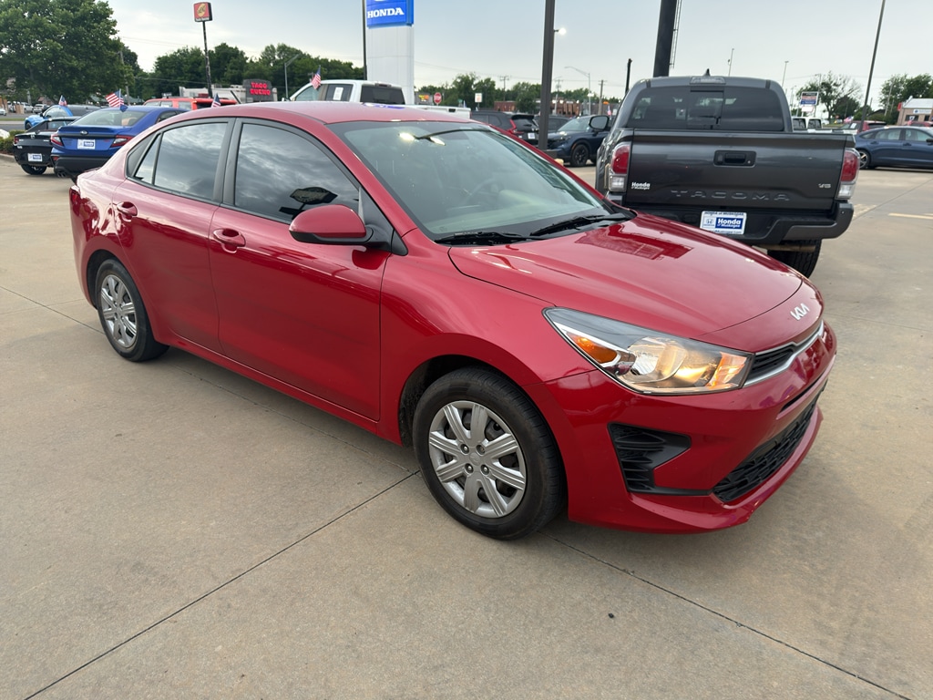 2022 Kia Rio S iVT's photo