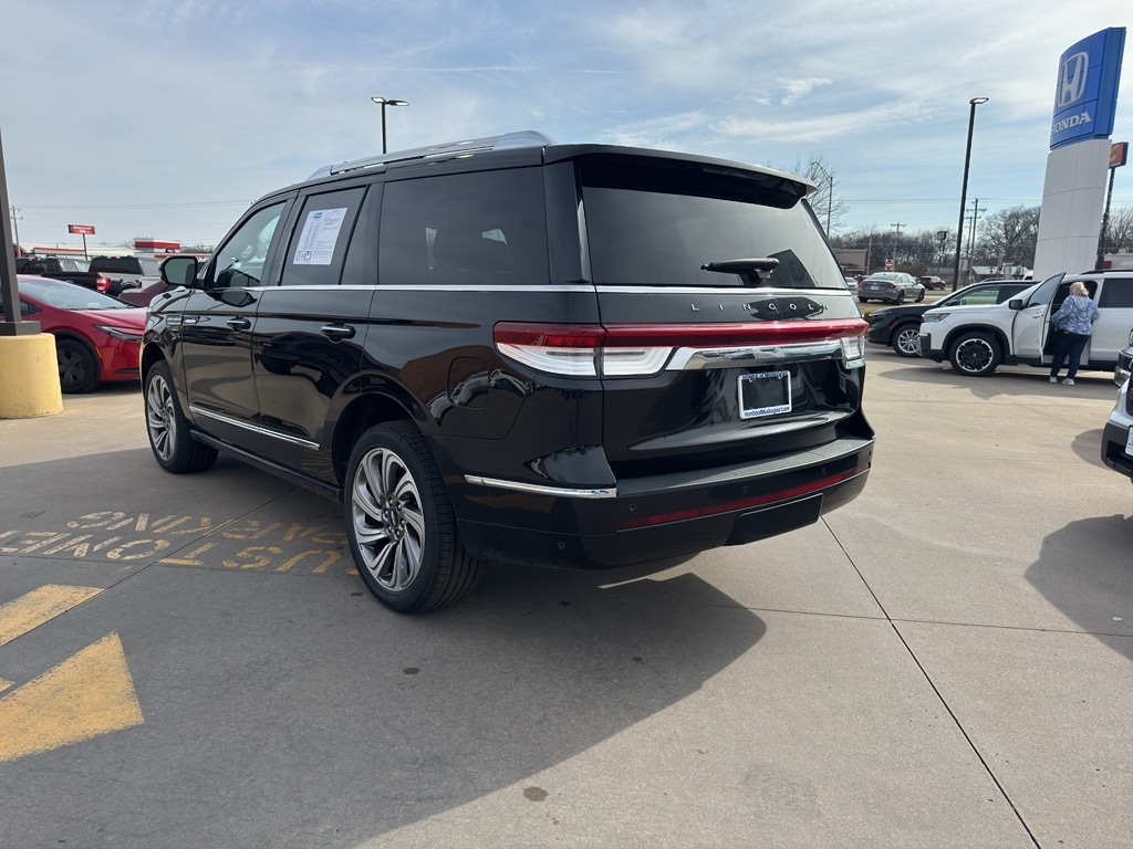 Used 2024 Lincoln Navigator Reserve Sport Utility