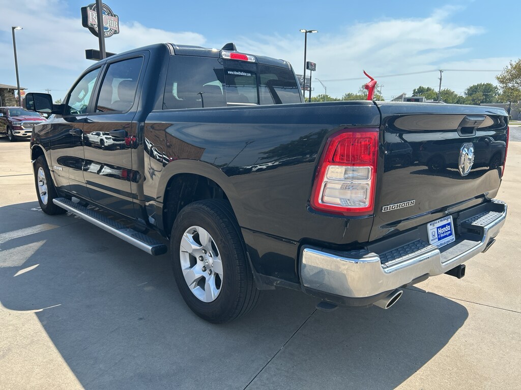 2023 Ram 1500 Big Horn photo 3