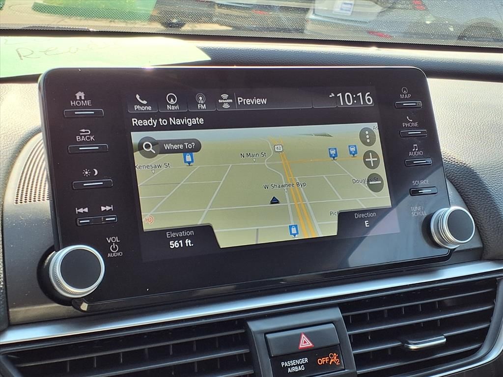 2022 Honda Accord Hybrid Touring photo 3