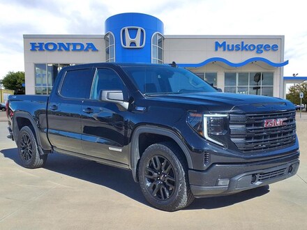 2022 GMC Sierra Elevation Crew Cab