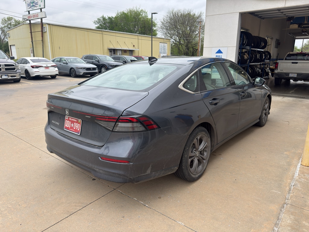 Used 2024 Honda Accord EX Sedan
