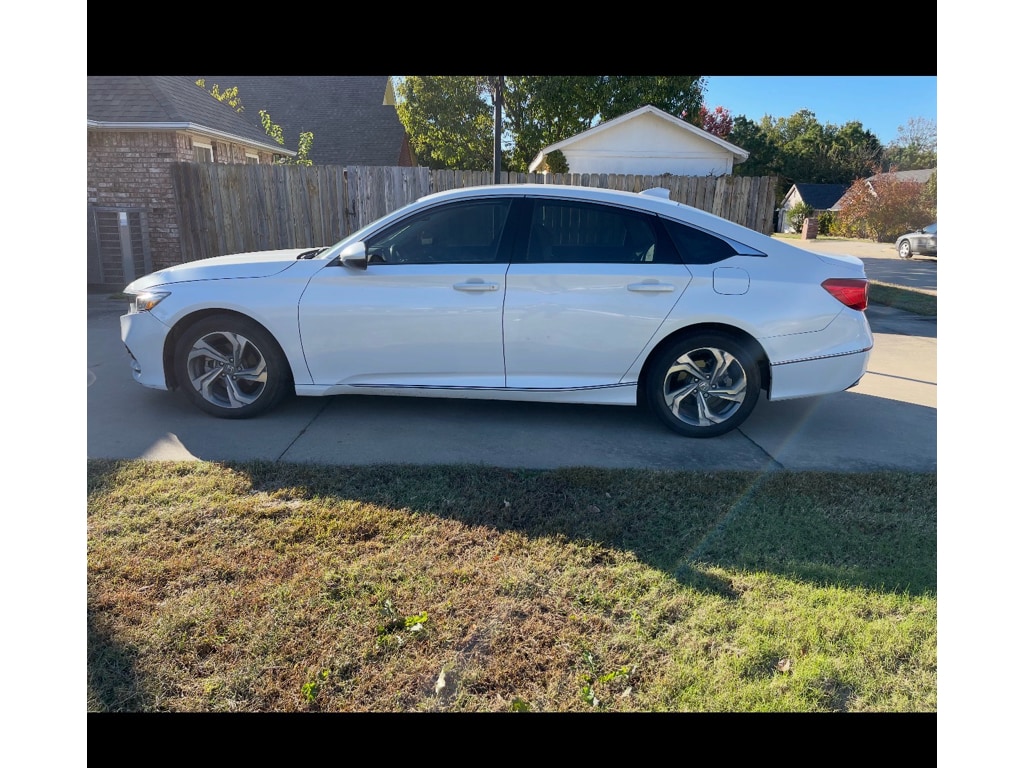 2018 Honda Accord 1.5T EX-L w/Navi CVT's photo