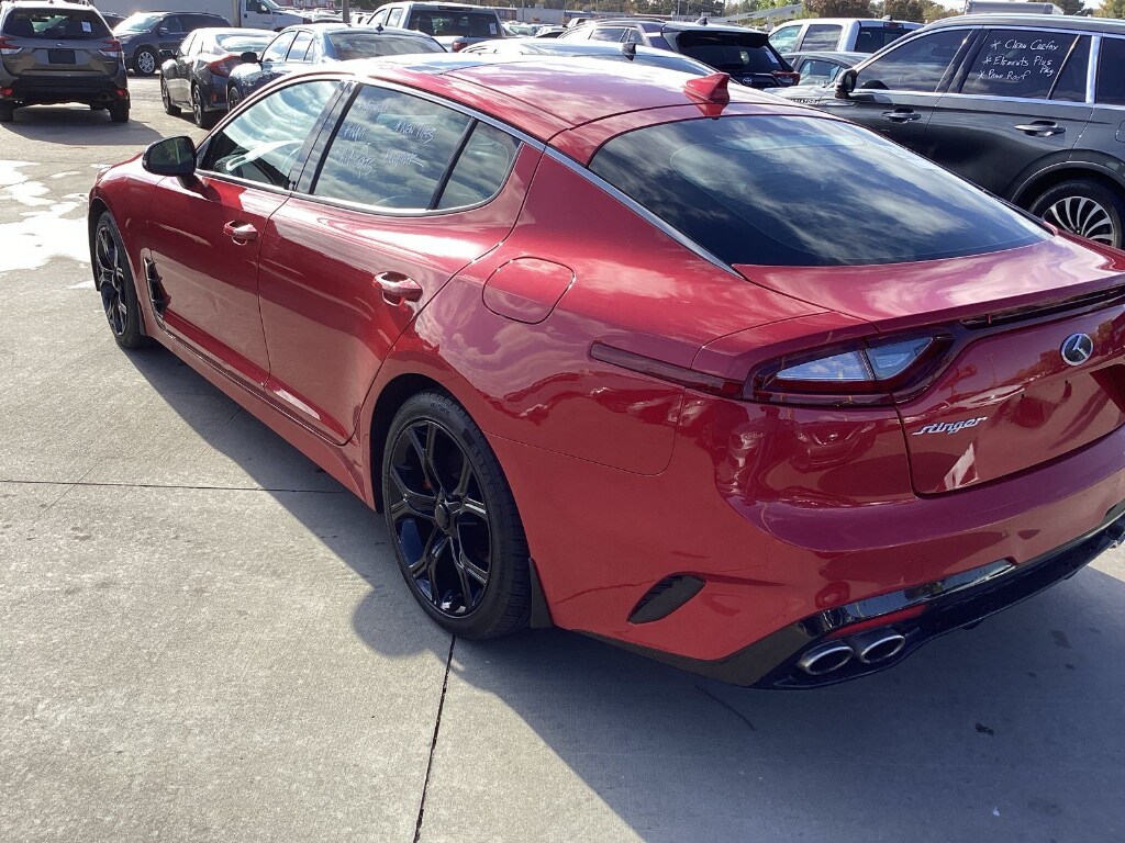 2018 Kia Stinger GT2 photo 3