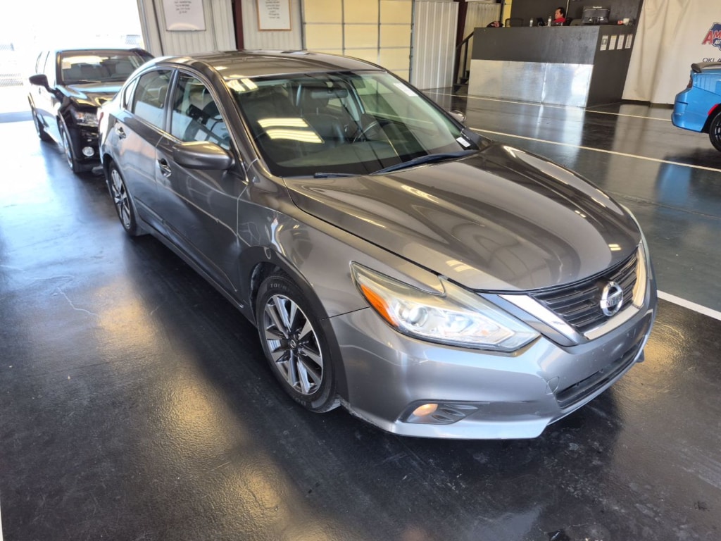 2017 Nissan Altima SV