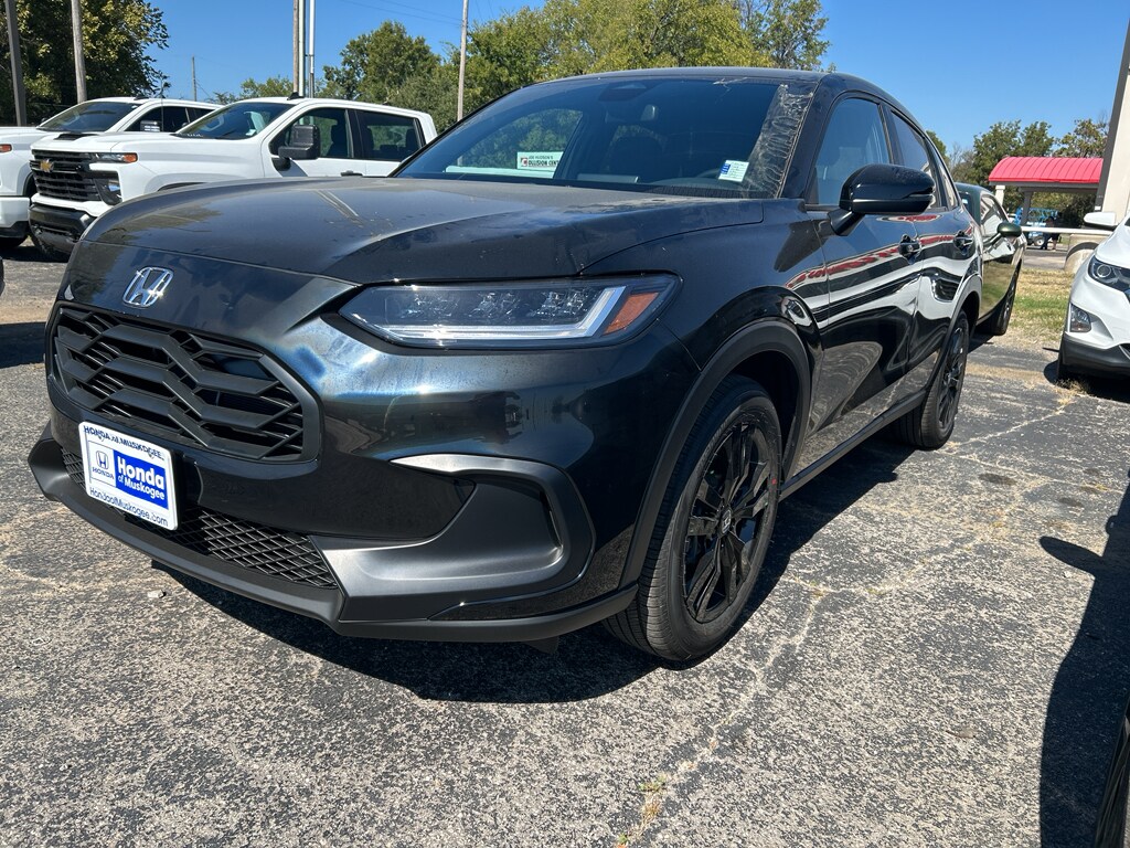 2026 Honda HR-V Sport photo 4