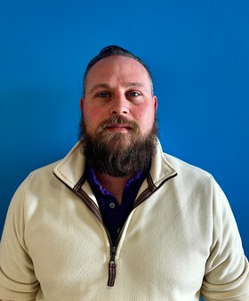 Staff member Justin White from ID_3443801066de