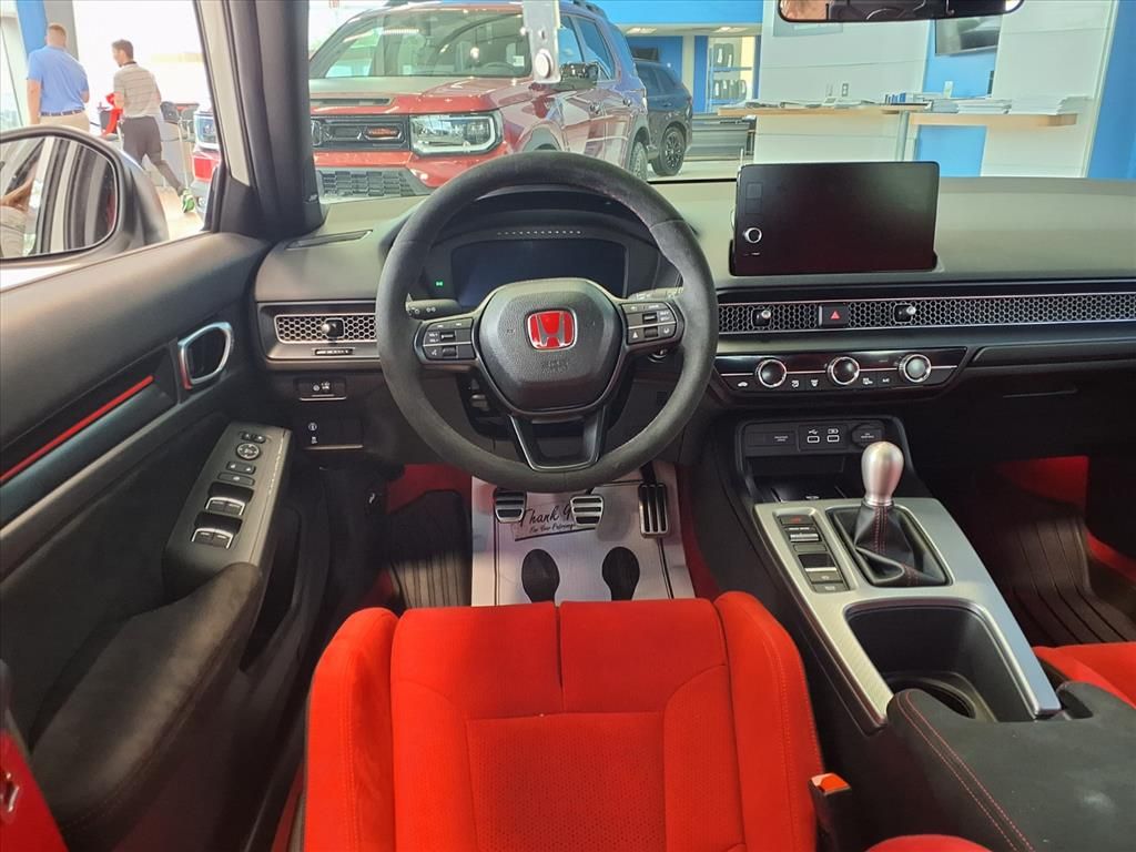2023 Honda Civic Type R Touring photo 2