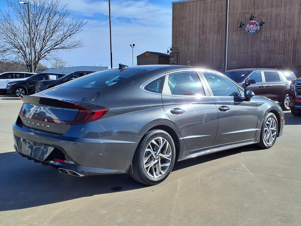 Used 2021 Hyundai Sonata SEL Sedan