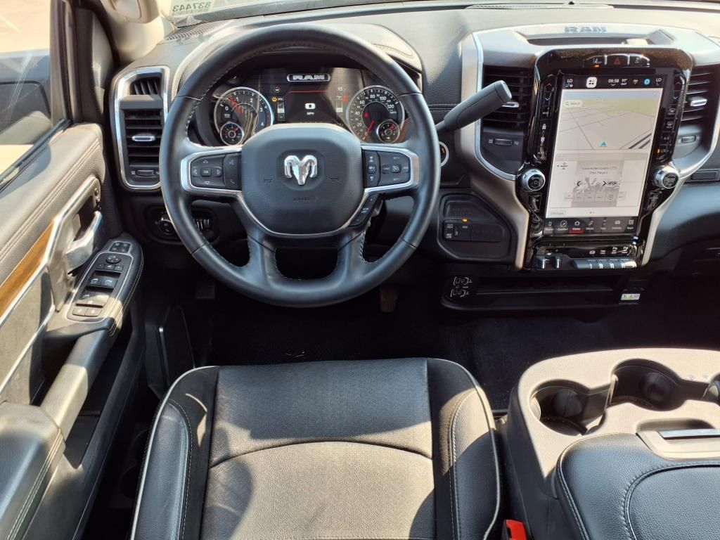 2024 Ram 2500 Laramie photo 3