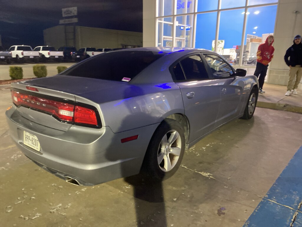 Used 2014 Dodge Charger SE Sedan
