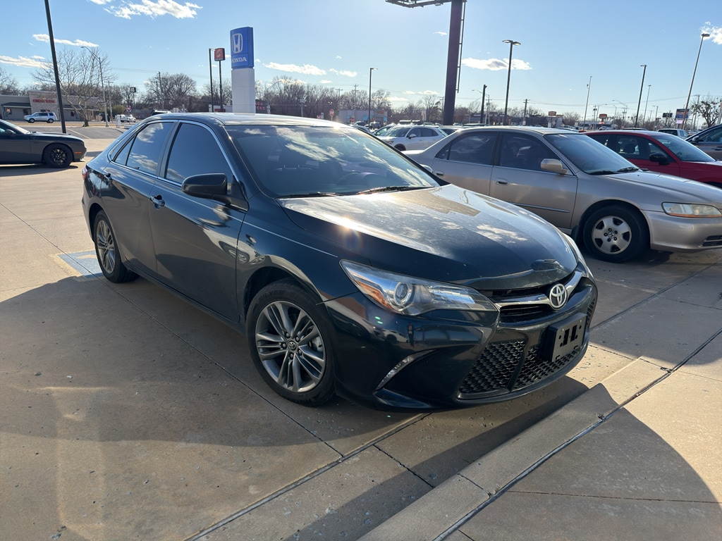 2015 Toyota Camry SE