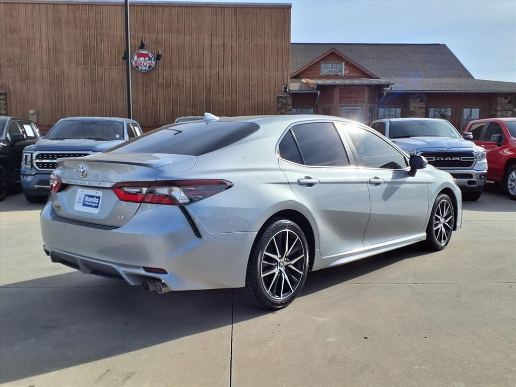 Used 2021 Toyota Camry SE Sedan