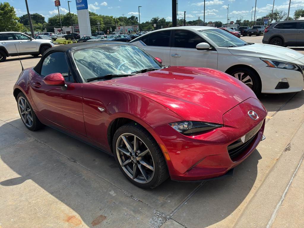 2023 Mazda MX-5 Miata Grand Touring Auto's photo
