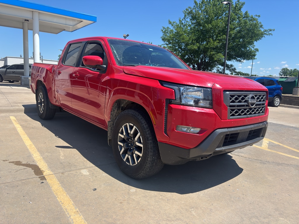 2022 Nissan Frontier SV Crew Cab 4X4 LWB's photo