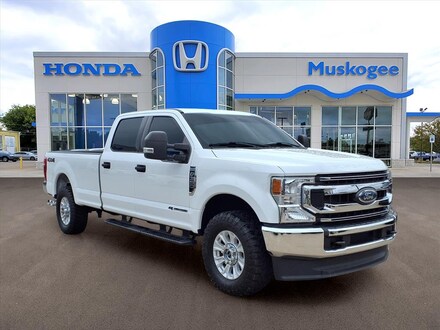 2022 Ford F-350 XLT Crew Cab