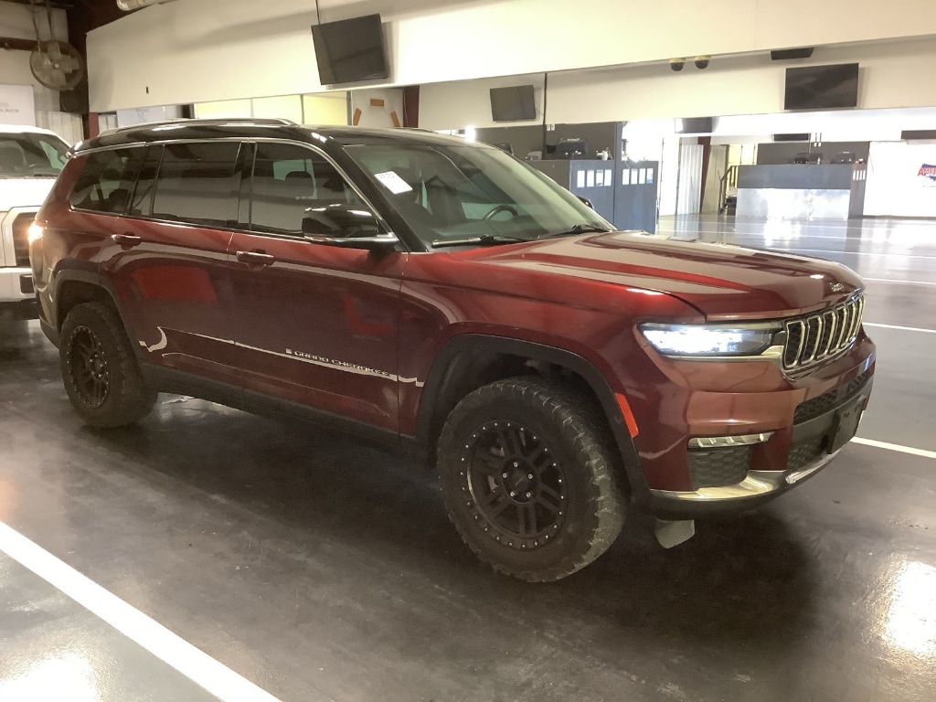 2022 Jeep Grand Cherokee L Limited's photo