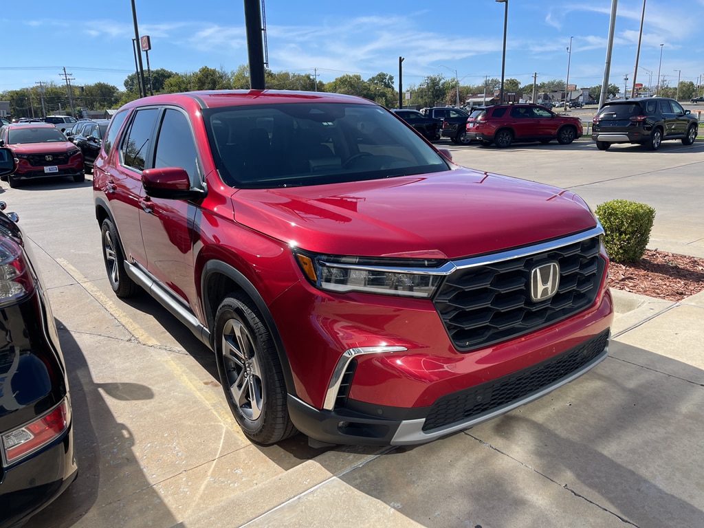 2025 Honda Pilot Sport Utility 
