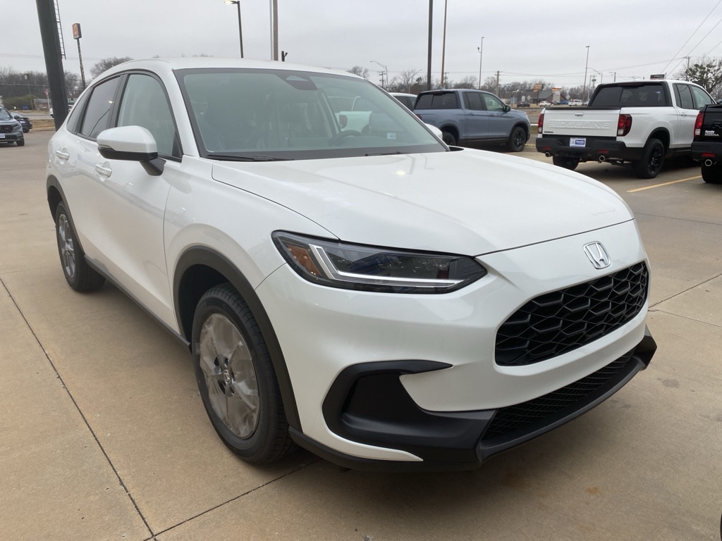 2026 Honda HR-V LX's photo