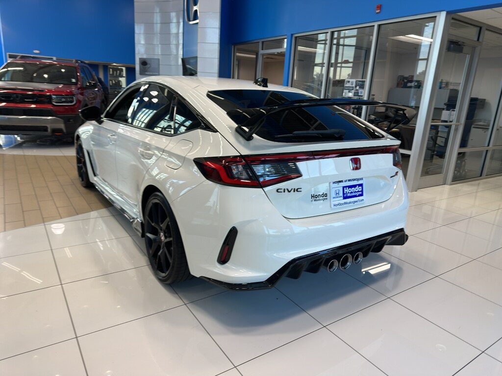 2023 Honda Civic Type R Touring photo 3