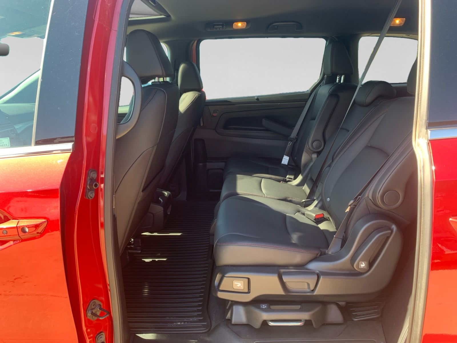 2026 Honda Odyssey Sport L - Photo 14
