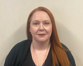 Staff member Kerry Hicks from ID_1e4f24ee591d