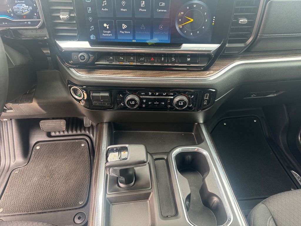 2023 Chevrolet Silverado 1500 RST - Photo 18