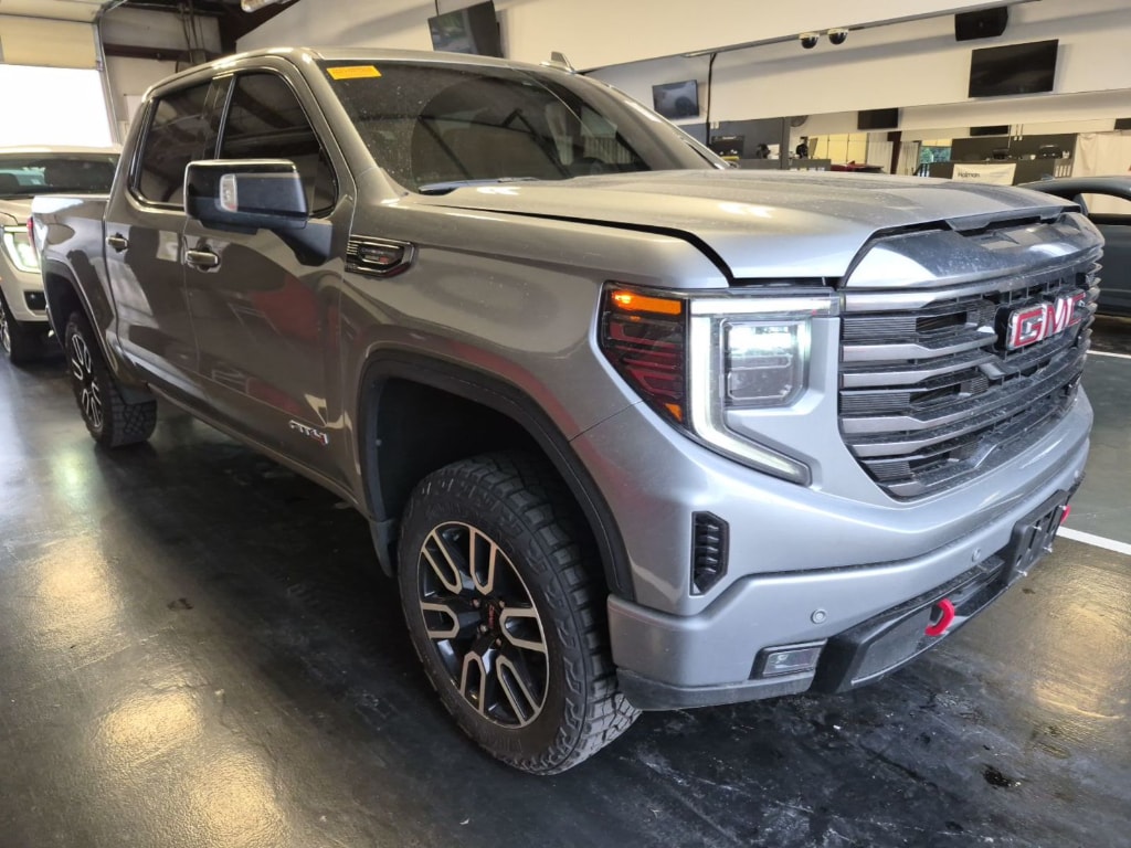 2023 GMC Sierra 4WD Crew Cab Short Box AT4's photo