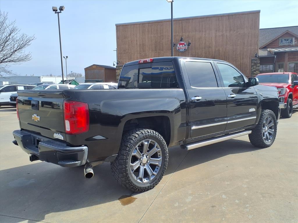 Used 2017 Chevrolet Silverado High Country Crew Cab