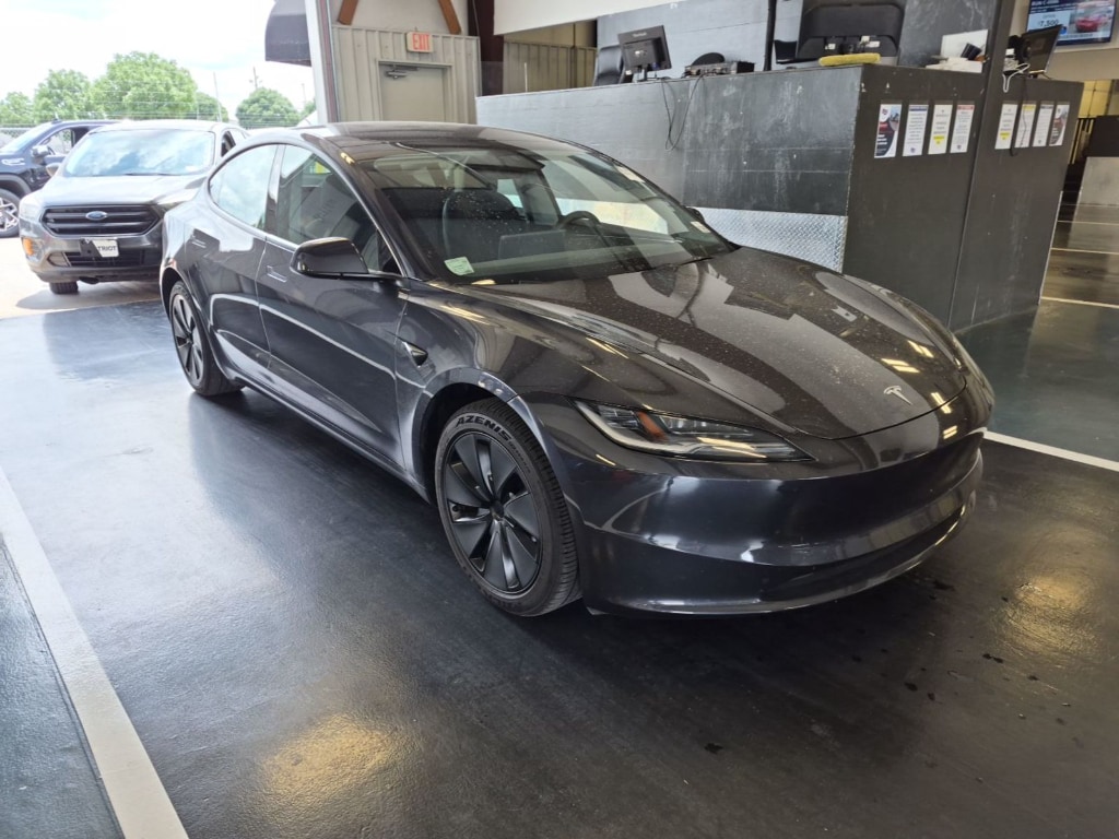 2024 Tesla Model 3 Long Range's photo