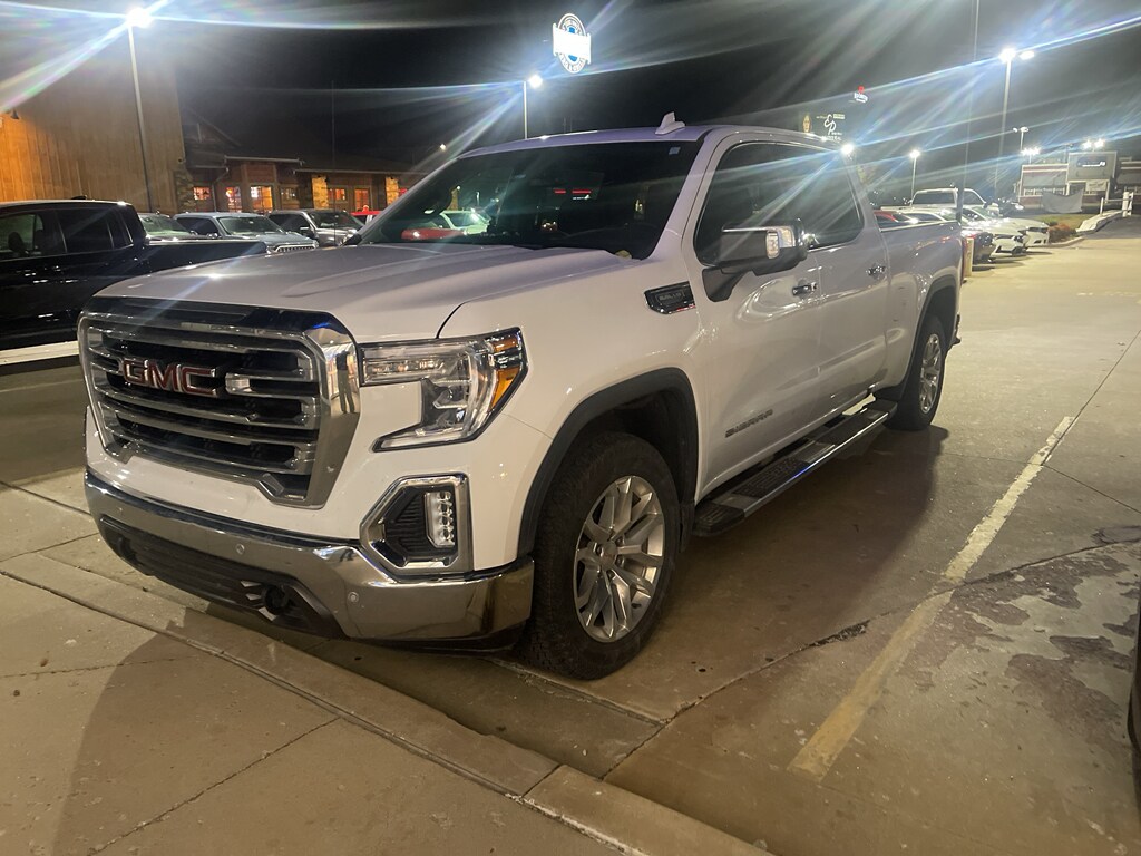 2019 Gmc Sierra SLT photo 2