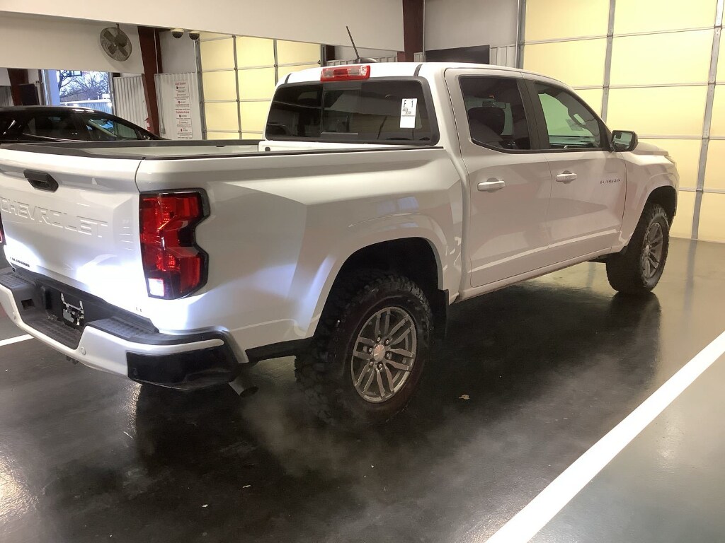 Used 2023 Chevrolet Colorado 2WD LT Crew Cab