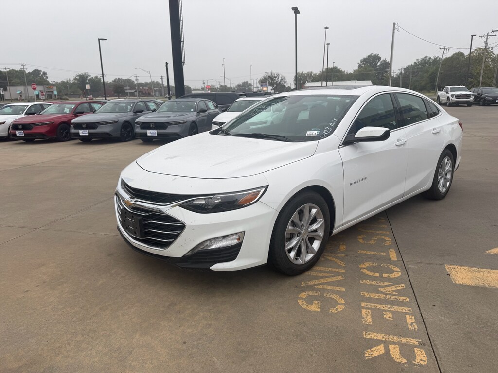 2024 Chevrolet Malibu 1LT photo 4