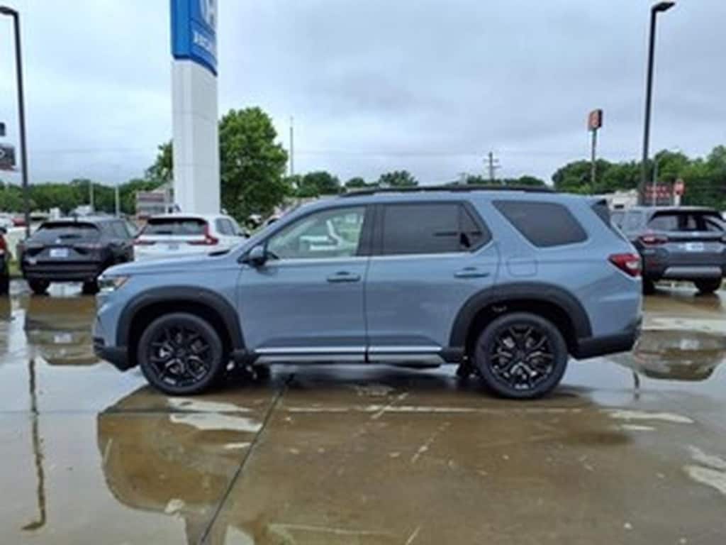 New 2025 Honda Pilot Touring+ Sport Utility
