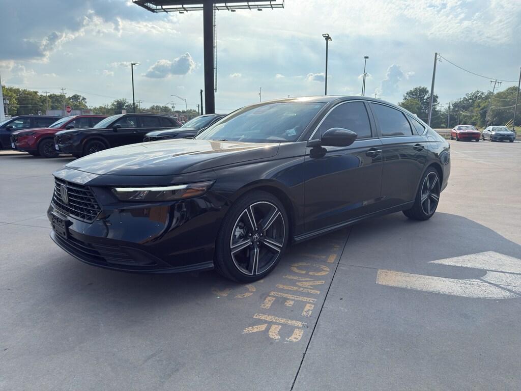 2023 Honda Accord Hybrid Sport photo 4
