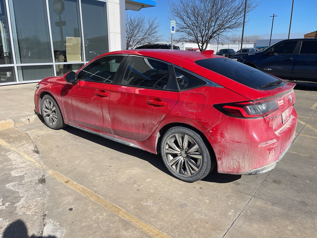 Used 2022 Honda Civic EX-L Hatchback