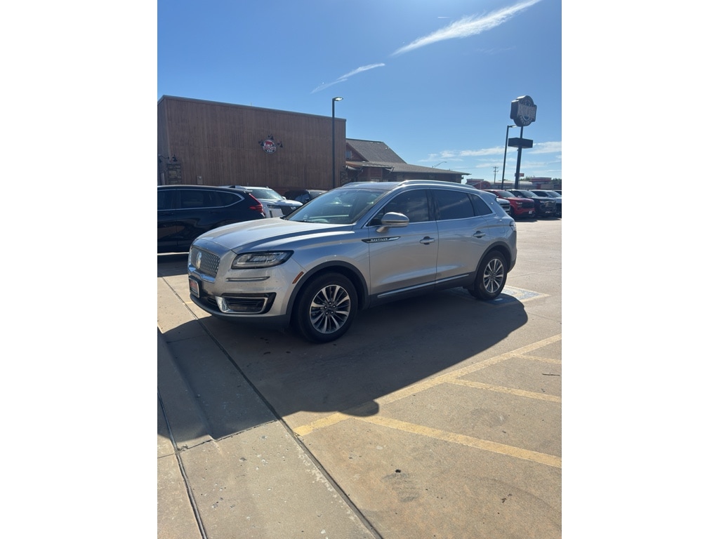 Used 2020 Lincoln Nautilus Reserve Sport Utility