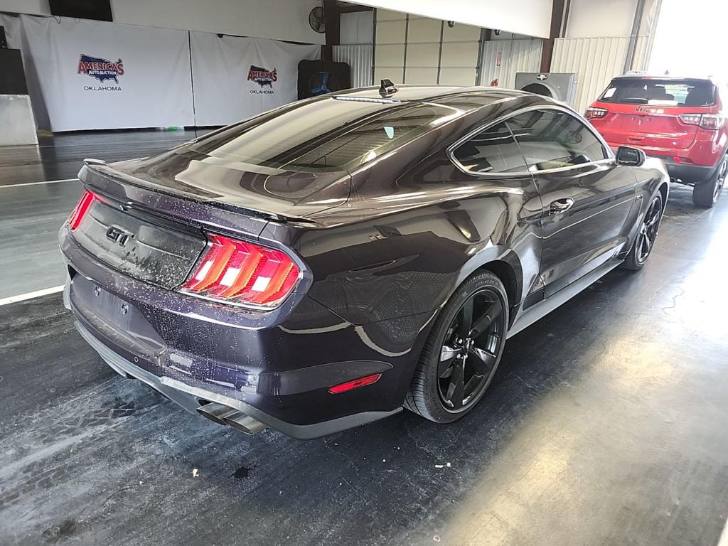 2022 Ford Mustang GT Premium photo 3