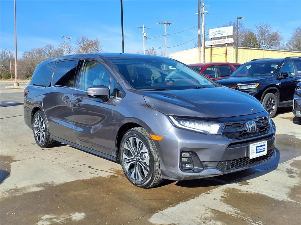 2026 Honda Odyssey Elite's photo