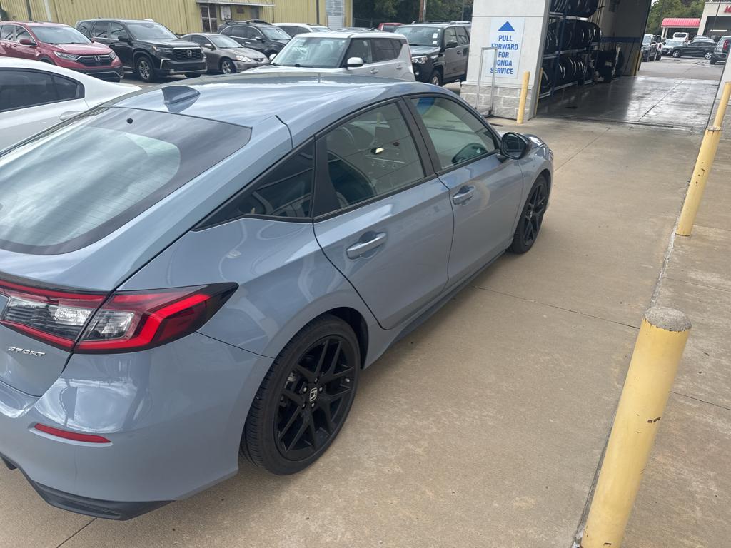 2024 Honda Civic Sport photo 4
