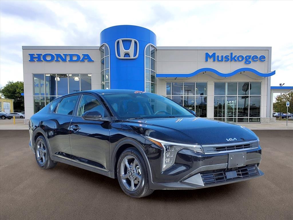 Used 2025 Kia K4 LXS Sedan