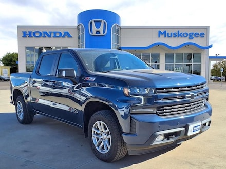 2022 Chevrolet Silverado RST Crew Cab