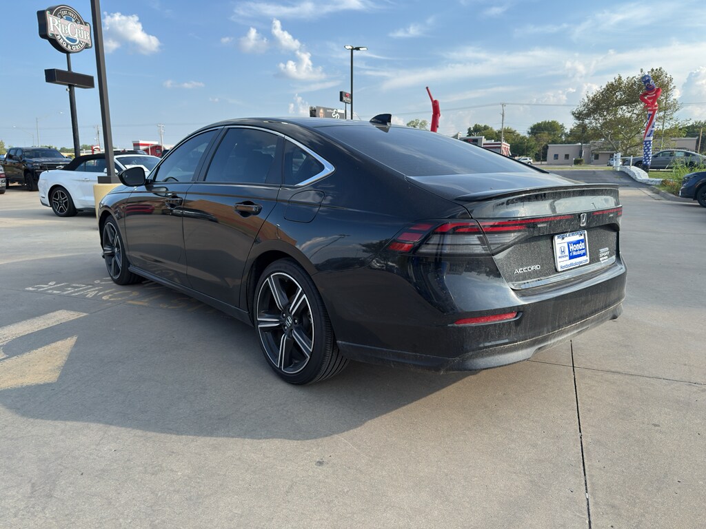 2023 Honda Accord Hybrid Sport photo 3