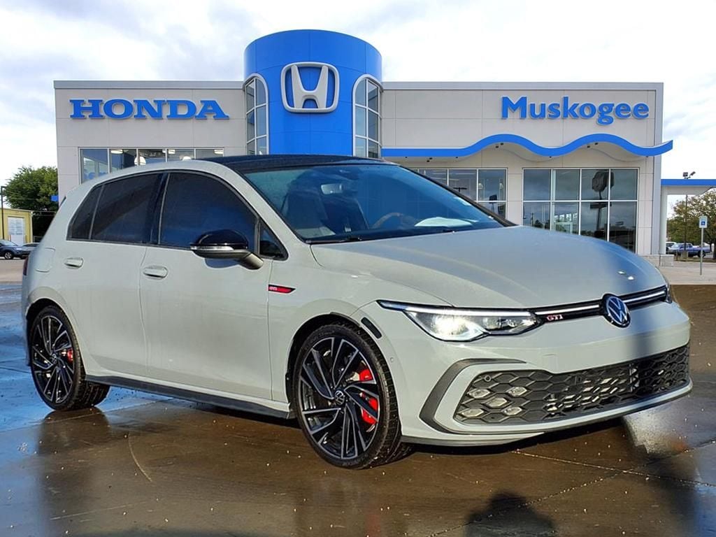 2024 Volkswagen Golf GTI Autobahn's photo