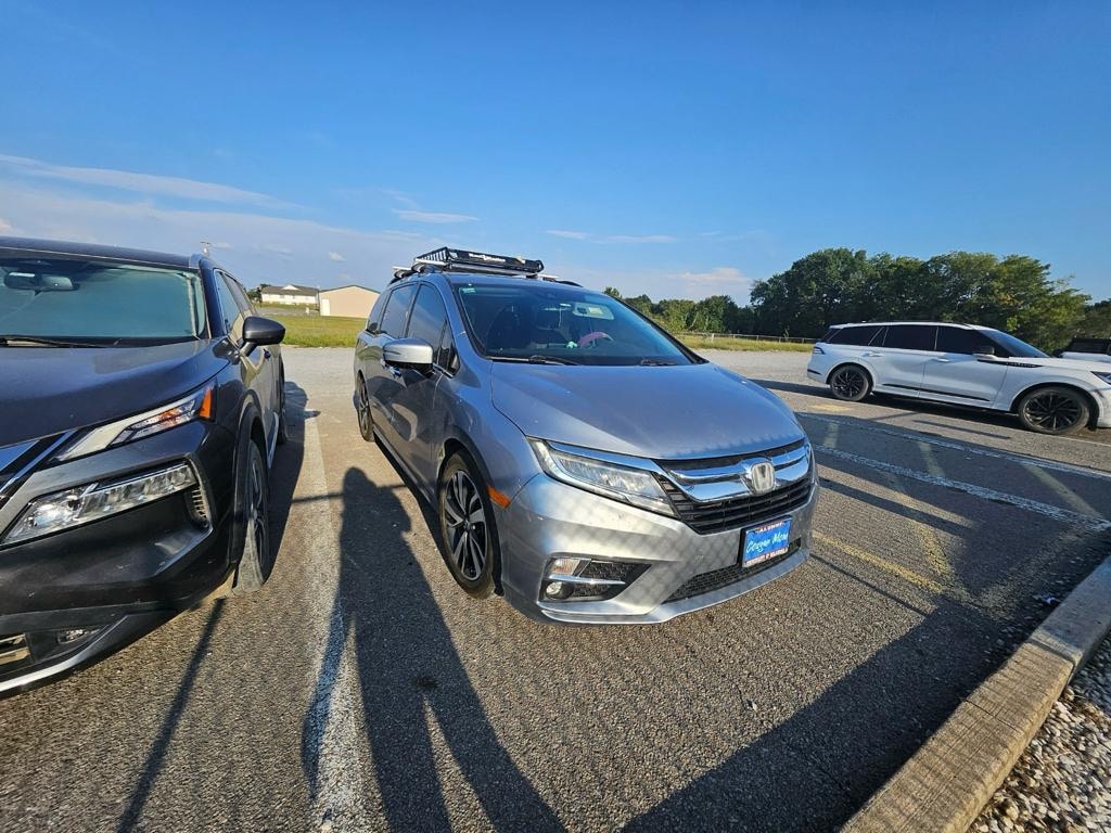 Used 2020 Honda Odyssey Elite Passenger Van