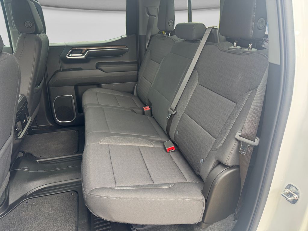 2023 Chevrolet Silverado 1500 RST - Photo 19