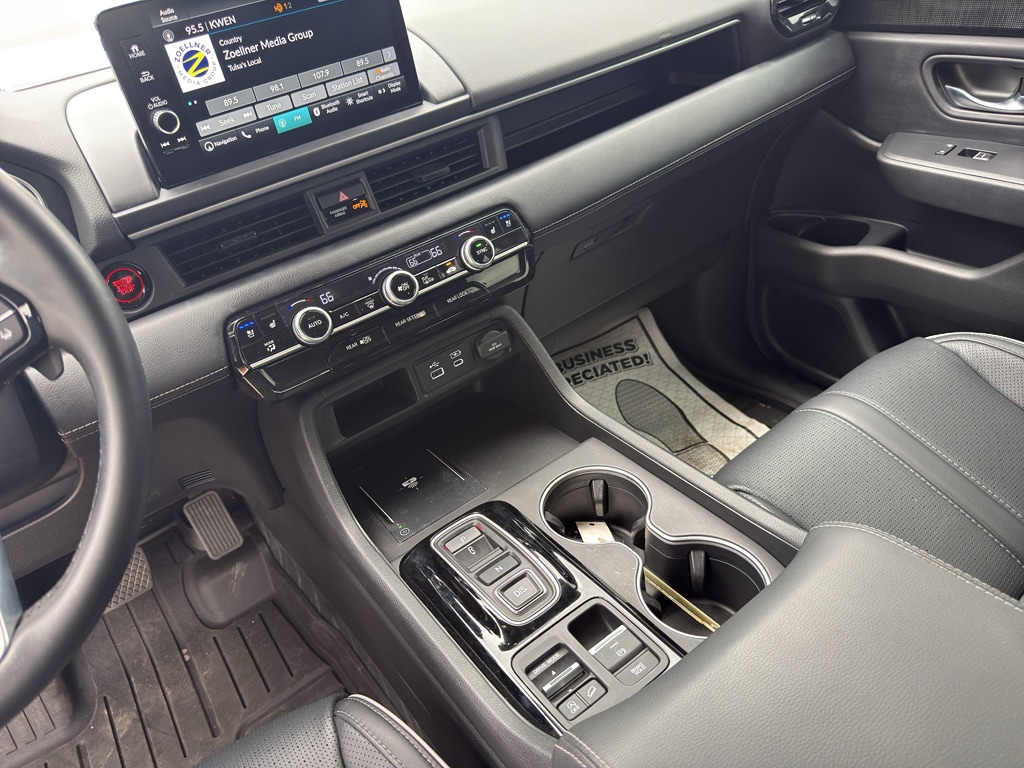2025 Honda Pilot Elite - Photo 10