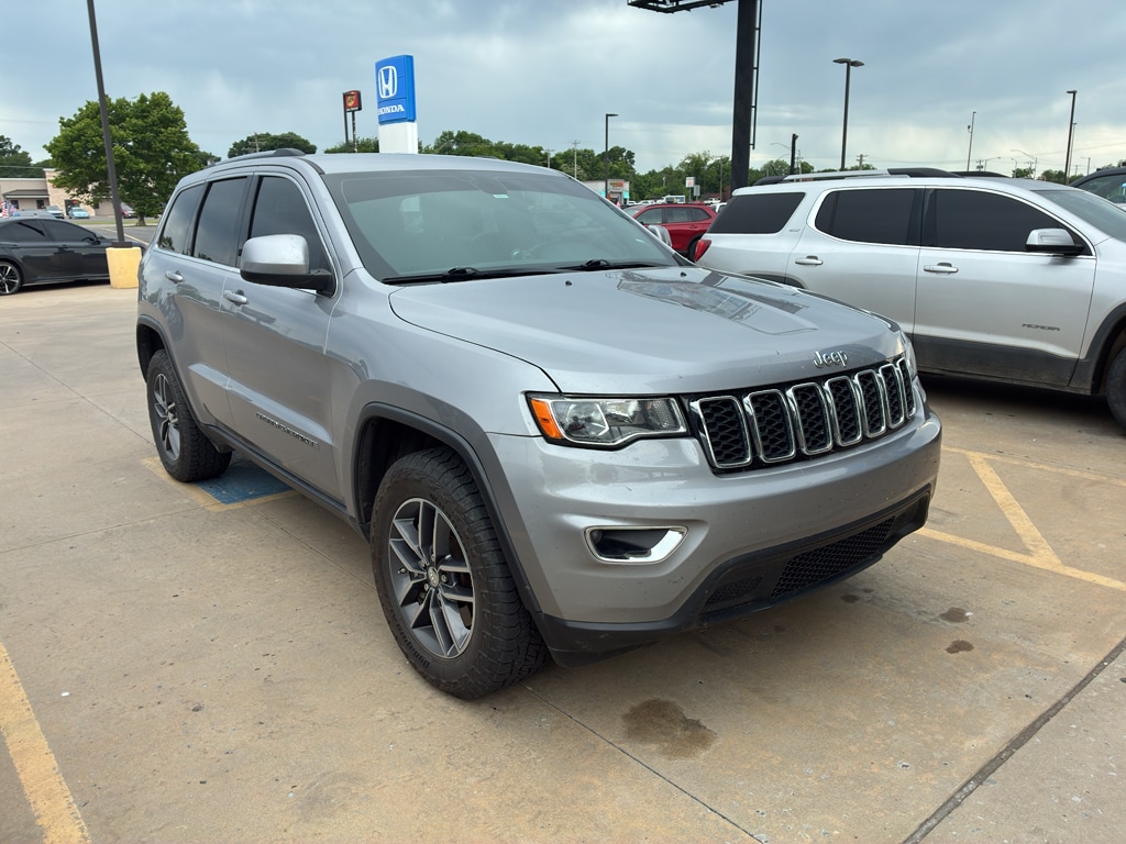 2021 Jeep Grand Cherokee Laredo E 4WD's photo