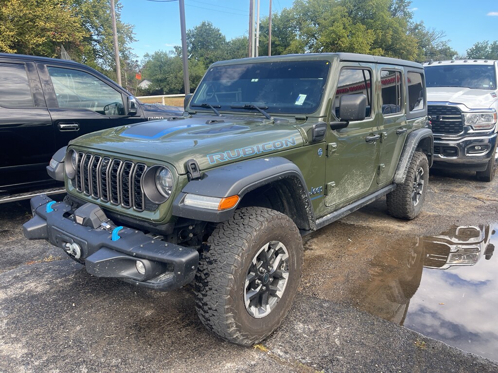 2024 Jeep Wrangler 4xe Rubicon photo 2